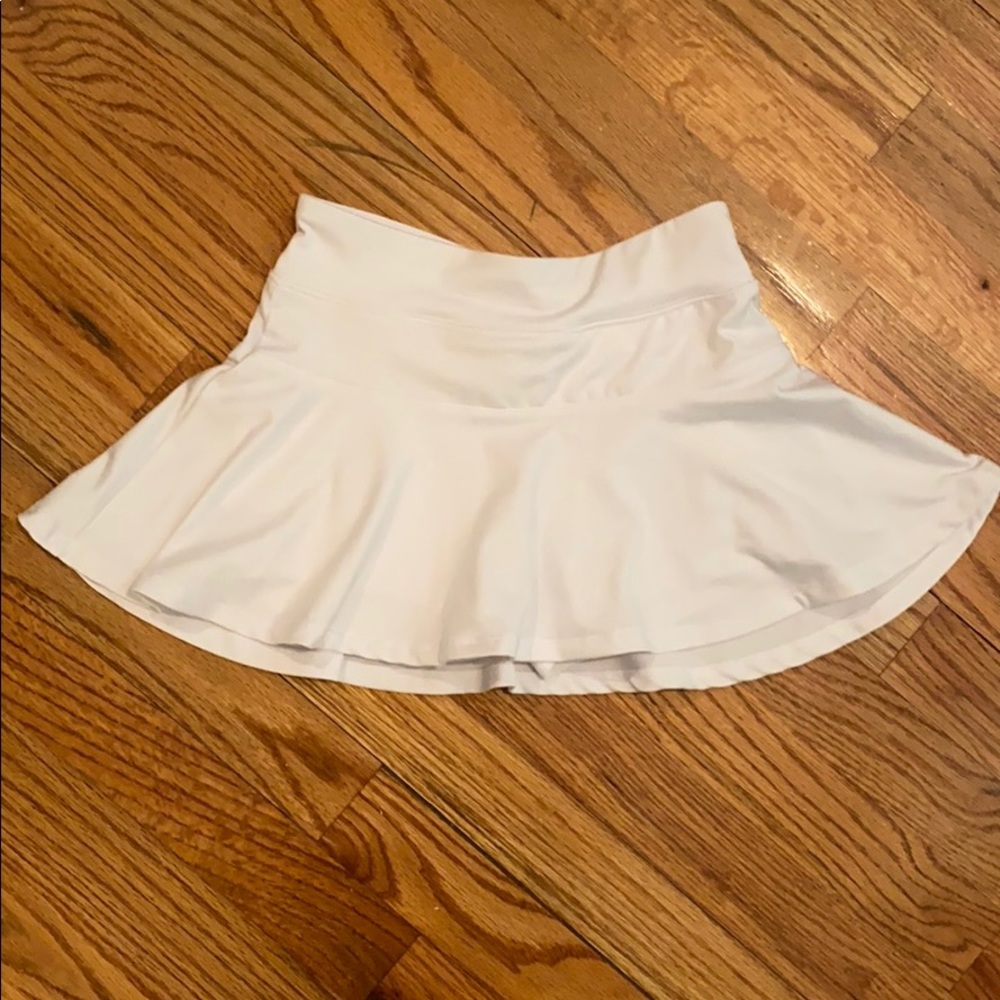 Old Navy tennis skirt 8 white